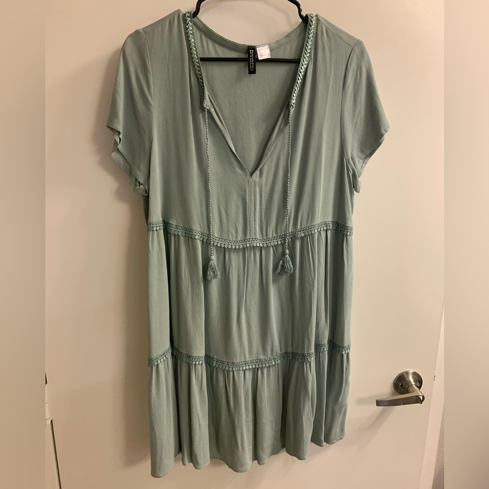 H&M green sun dress